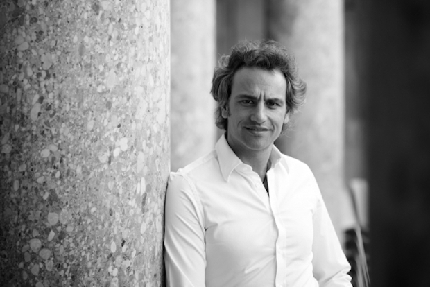 Pedro Halffter no renovará al frente de la Orquesta Filarmónica de Gran Canaria