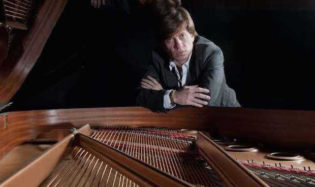 El pianista Mario Prisuelos, estrella del Festival Extravaganza de Sofía