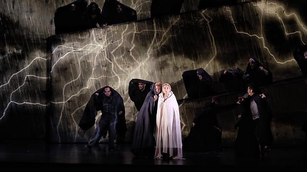 Desdemona salva a Otello en Valladolid