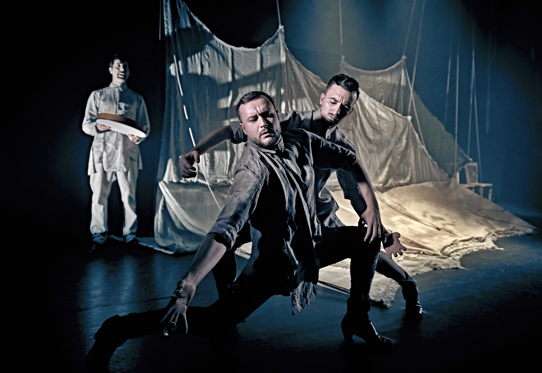 Daniel Doña y Cristian Martín en su versión de Córdoba, de Albéniz, incluida en su coreografía HABITAT. Foto: marcosGpunto