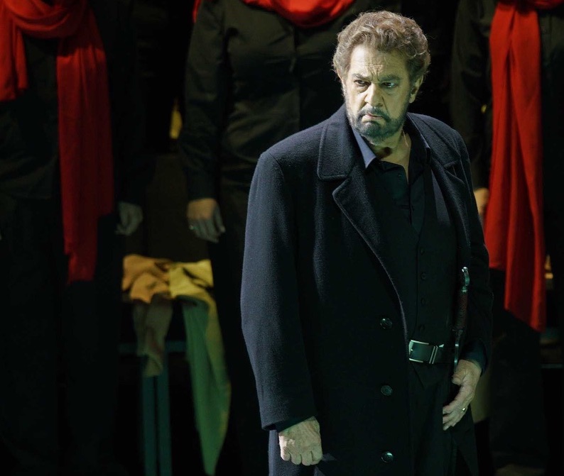 El Teatro Real homenajea a "Superman" Domingo con un correcto Macbeth