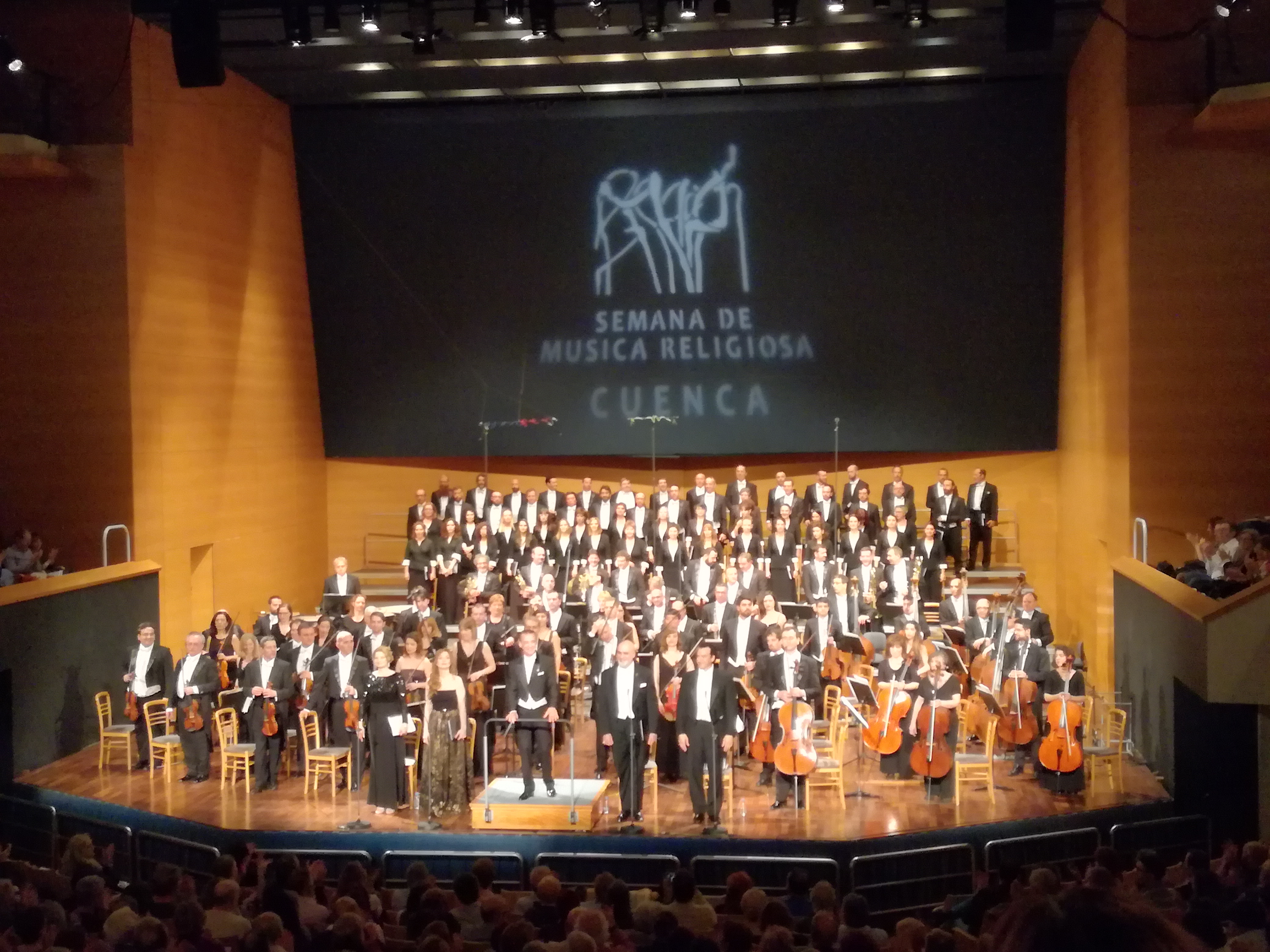 Rossini y Brahms por la Orquesta y Coro de RTVE, cuestión de balances