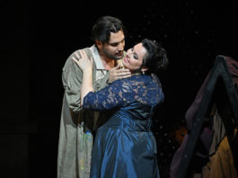 Tosca (Liudmyla Monastyrska) y Mario Cavaradossi (Jonathan Tetelman) ©Foto: A Bofill