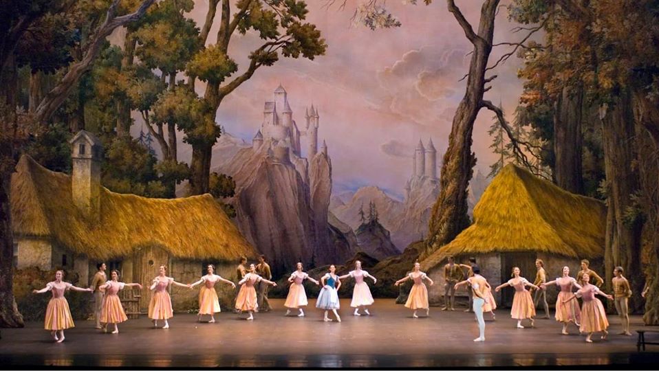 Giselle. Ballet de la Ópera de París. Con diseños de Alexander Benois de 1910