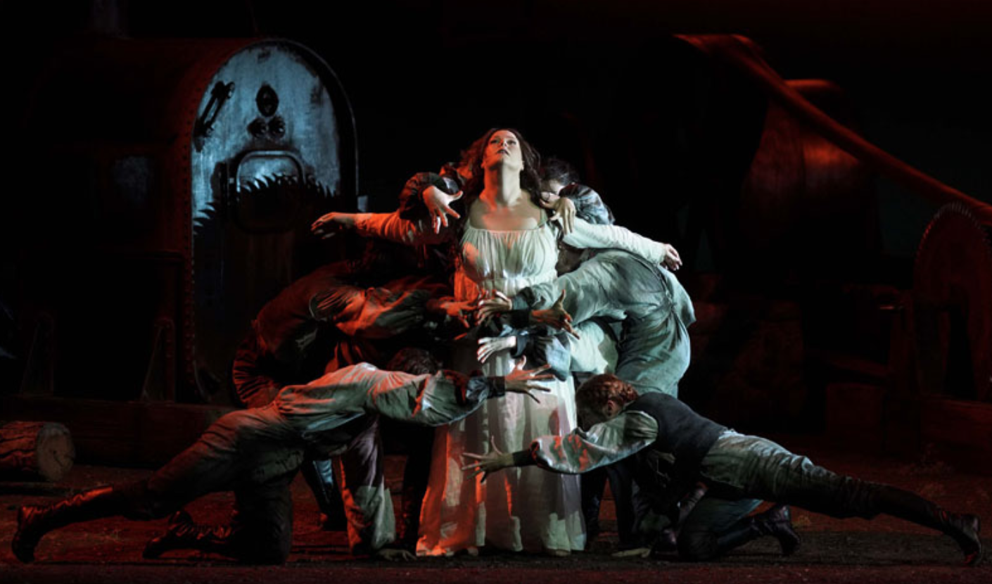 Jessica Pratt y el cuerpo de baile en un momento de "La Sonnambula" / Foto: © Javier del Real