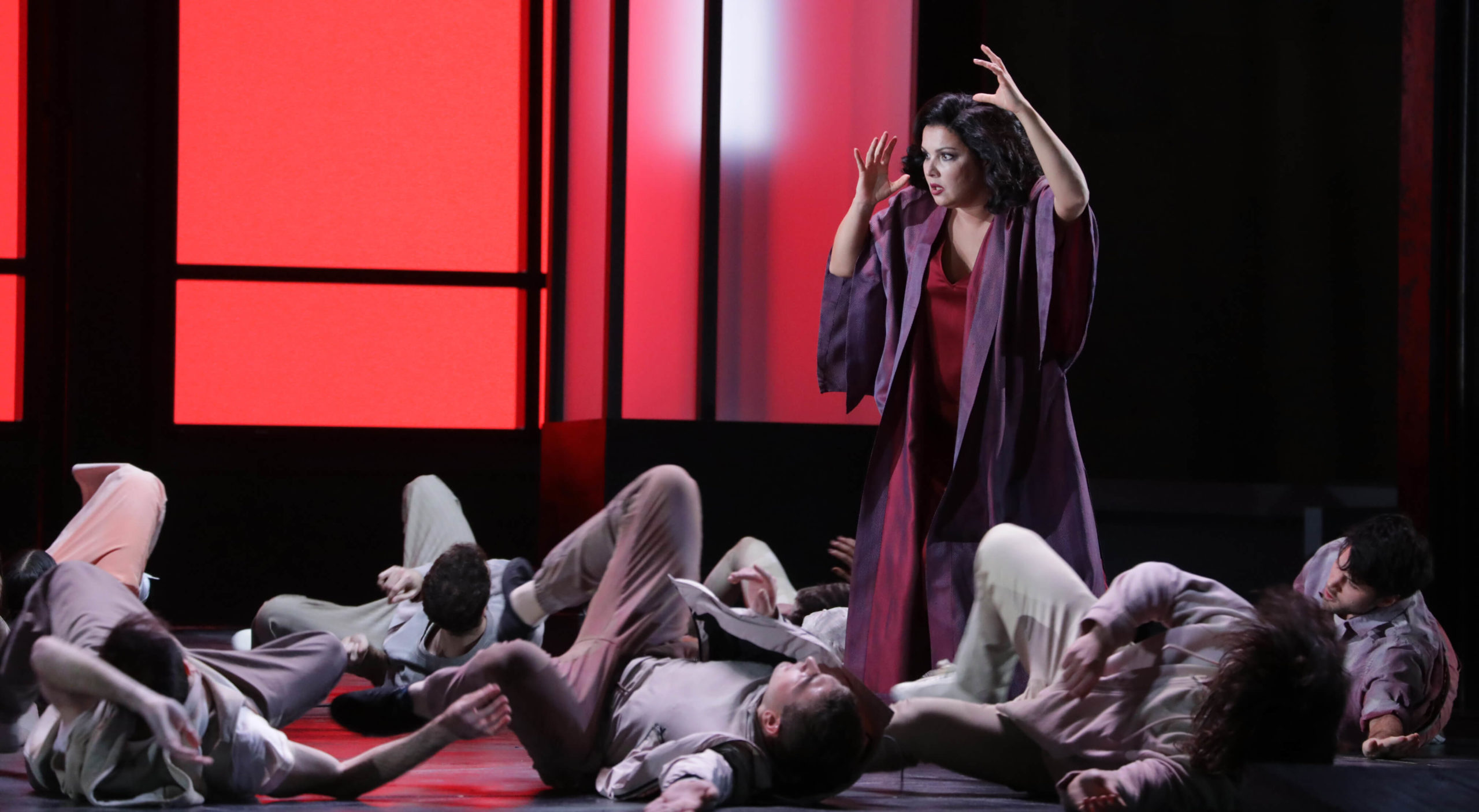 Anna Netrebko en una escena de "Macbeth" / Foto: Brescia & Amisano