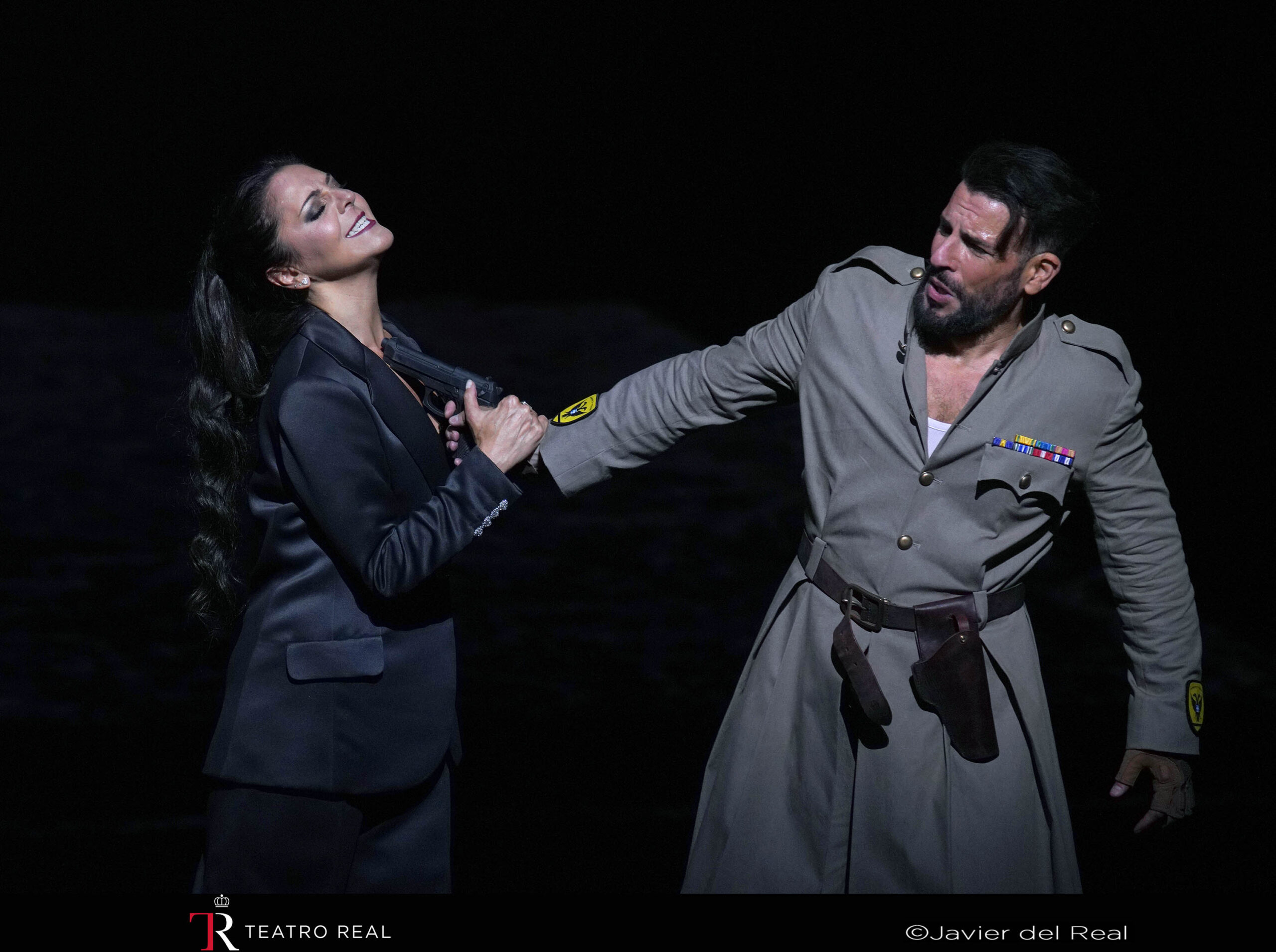 Maria Agresta y Enea Scala en una Una escena de "Medée" en el Teatro Real / Foto: Javier del Real 