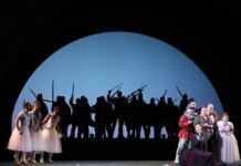Una escena de "Il barbiere di Siviglia" en La Scala / Foto: Brescia e Amisano