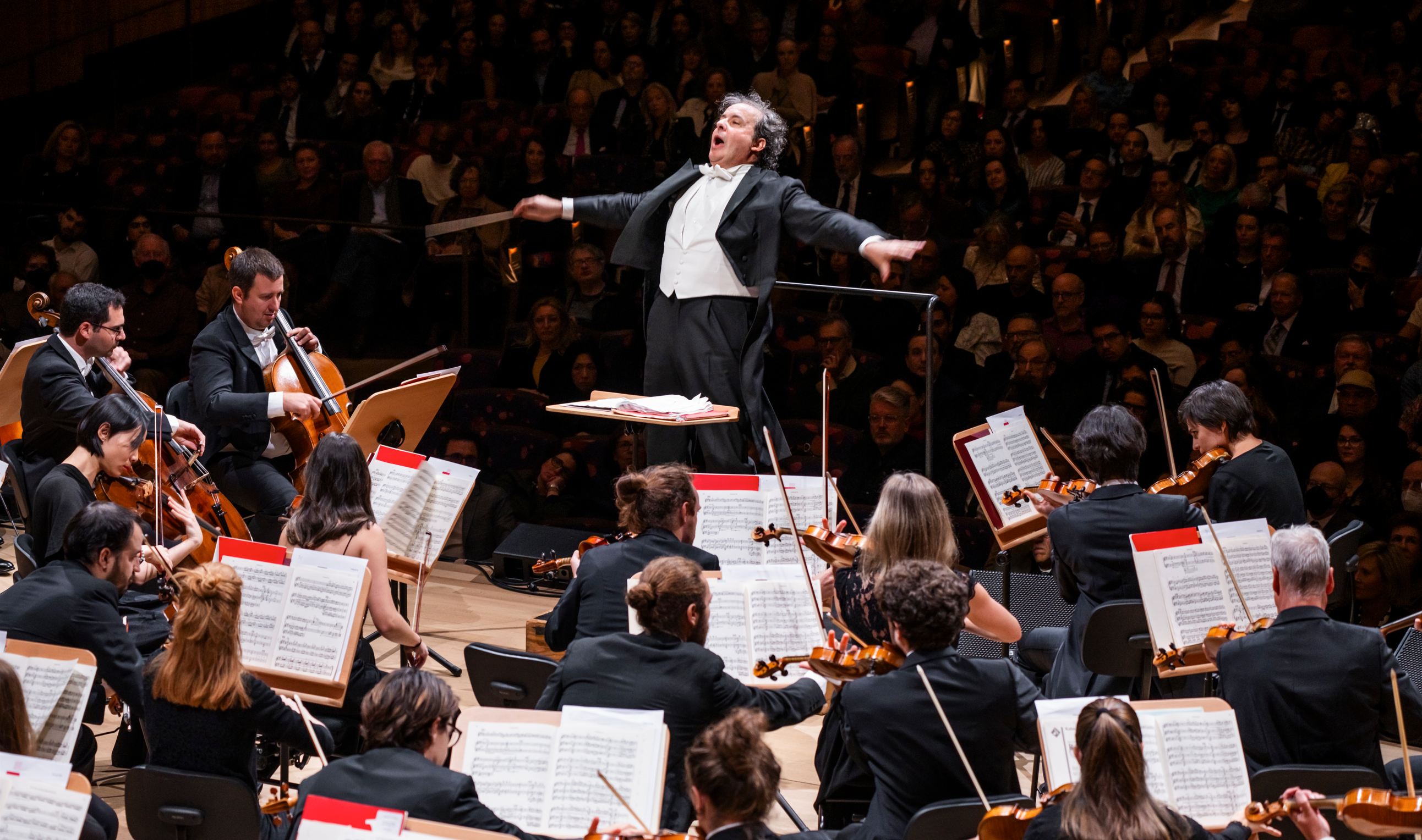 Juanjo Mena dirige a la Orquesta Titular del Teatro Real en el Lincoln Center. Foto: Teatro Real