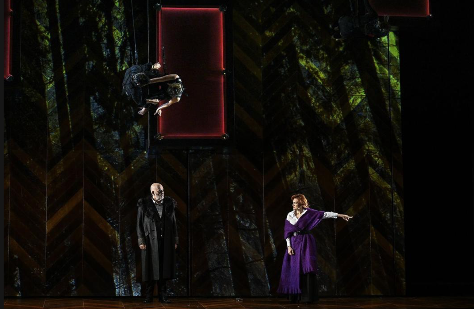 Una escena de "La Traviata" en la Ópera de Oviedo / Foto: Iván Martínez