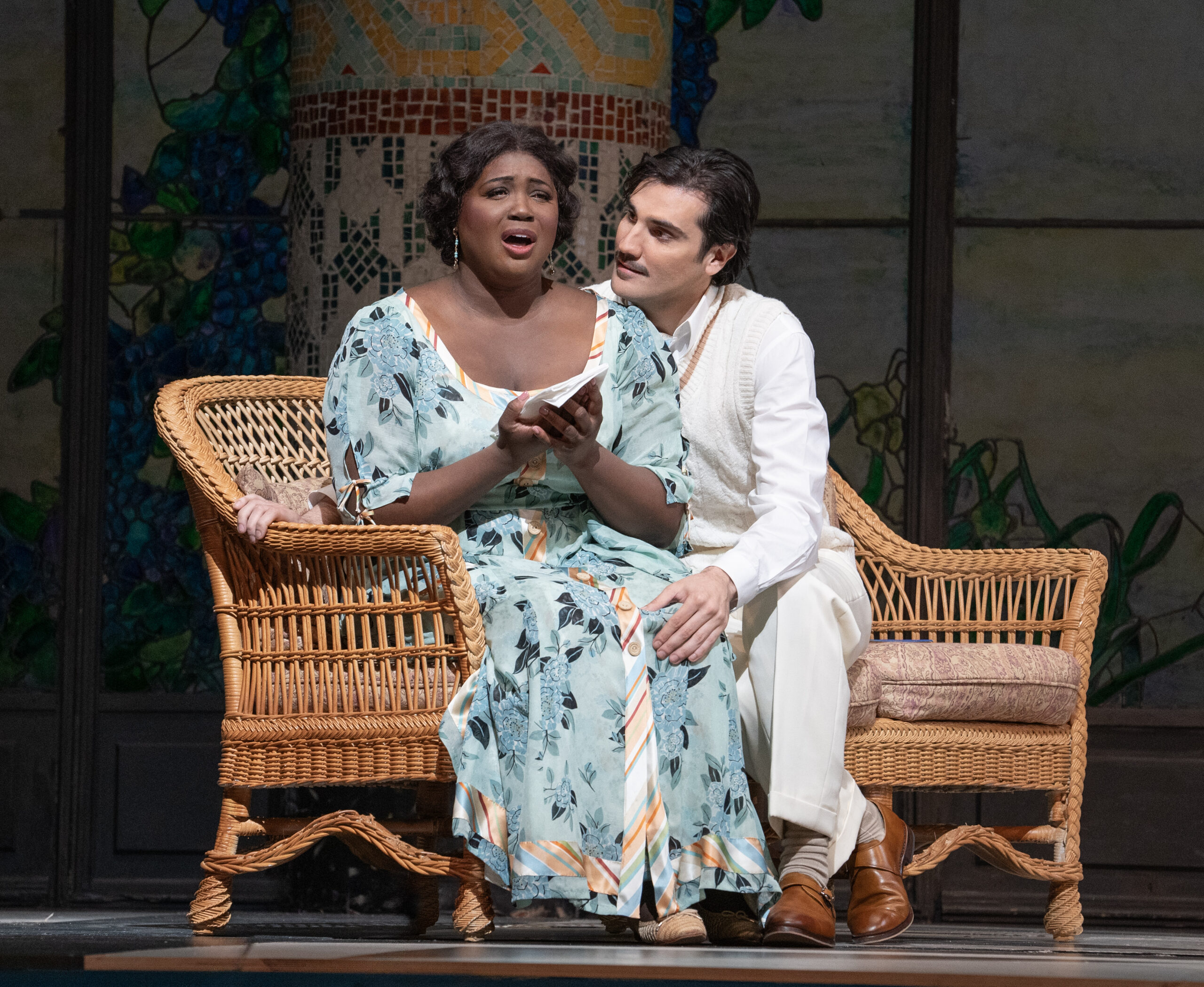 Angel Blue y Jonathan Tetelman en "La Rondine." Photo: Karen Almond / Met Opera